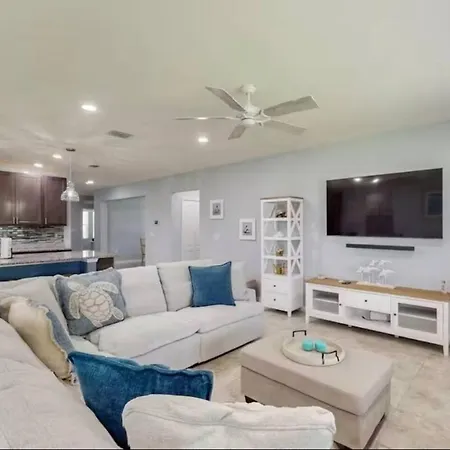 Villa Coastal Haven Retreat